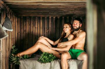 Фото номера Дом с 1 спальней Дома для отпуска Jūrkalnes Meža SPA г. Ošvalki 84